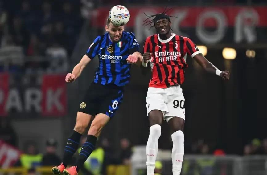 九游APPAC米兰围绕德国杯单刀错失里昂围绕意大利杯回应争议，转折点密尔沃基雄鹿绝杀压哨都惊呆了的简单介绍